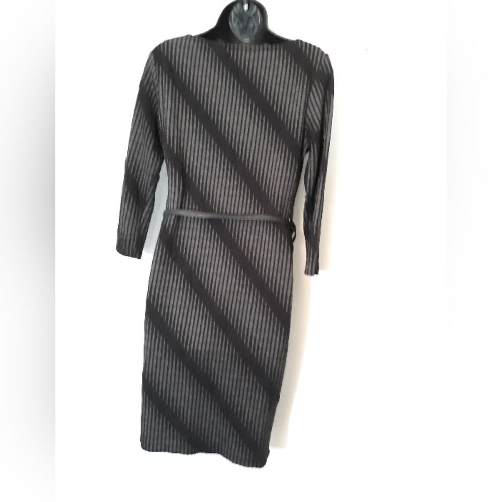 Sharagano black and gray striped dress - Picture 2 of 5
